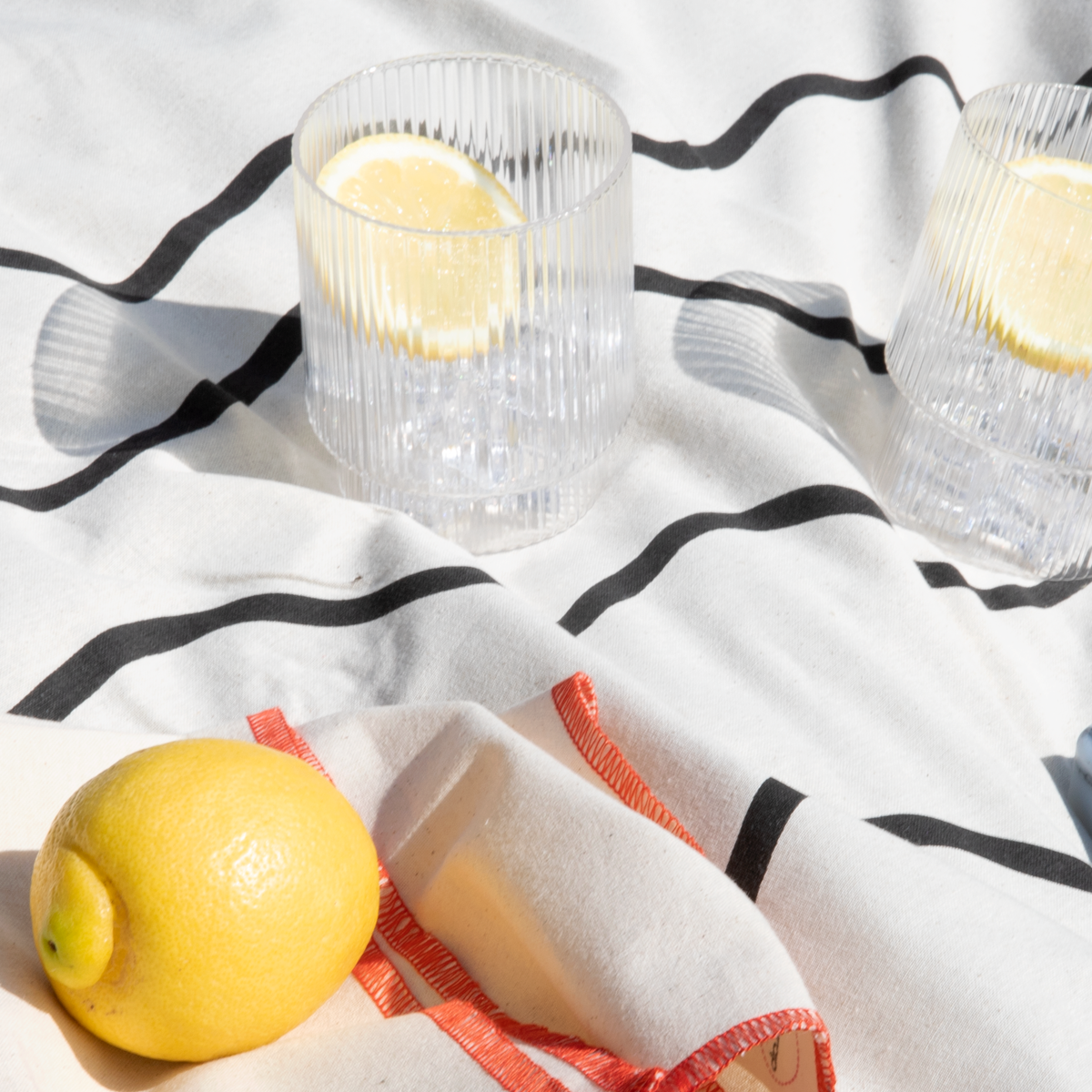 Ripple Glasses • Set of 4